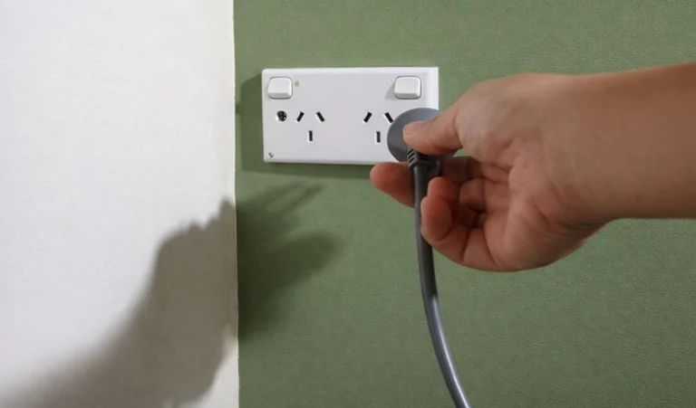australian electrical outlet